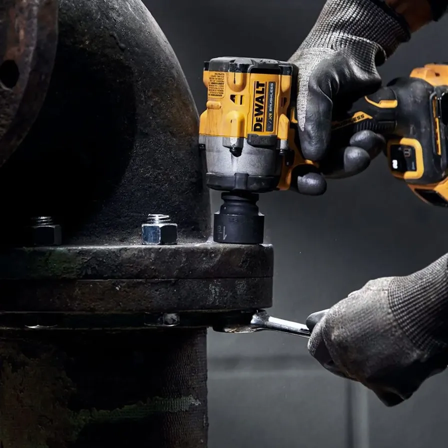 DCF921P2T-GB - 406 newton metre 1/2 inch