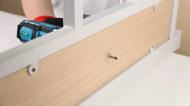 Cordless Drill Set - 1.5 Amp Hours