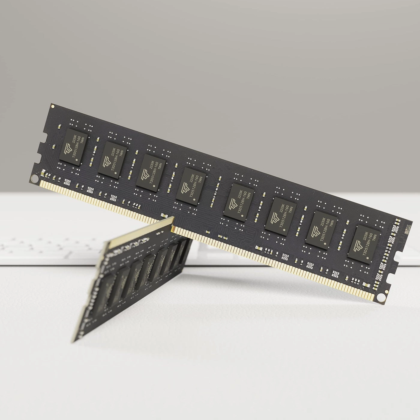 DDR3L-1600 - 8GB 240-Pin