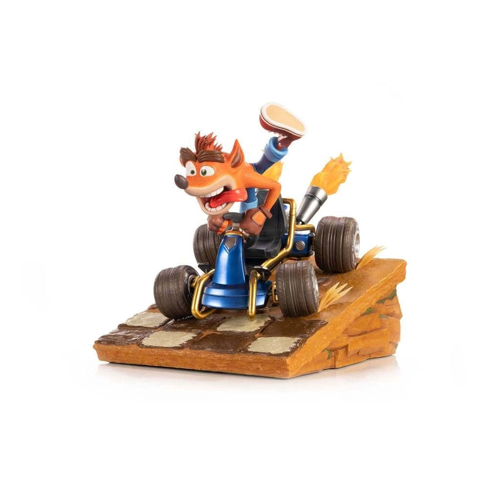 First 4 Figures Crash - Crash Bandicoot - Crash Team Racing Nitro-Fueled Standard Edition 34 x 29 x 31 cm