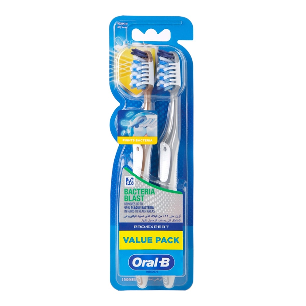 Oral-B Bacteria Blast Toothbrush 2-Piece Pack