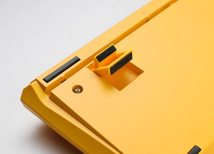 One 3 - Cherry Blue Gaming