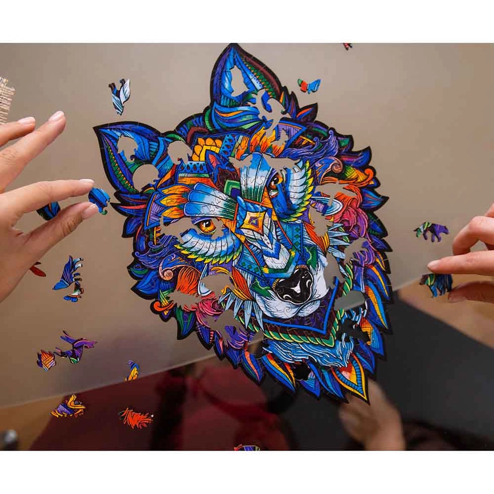 Majestic Wolf Wooden Puzzle (4107390-WOLF_S) - 99 pcs