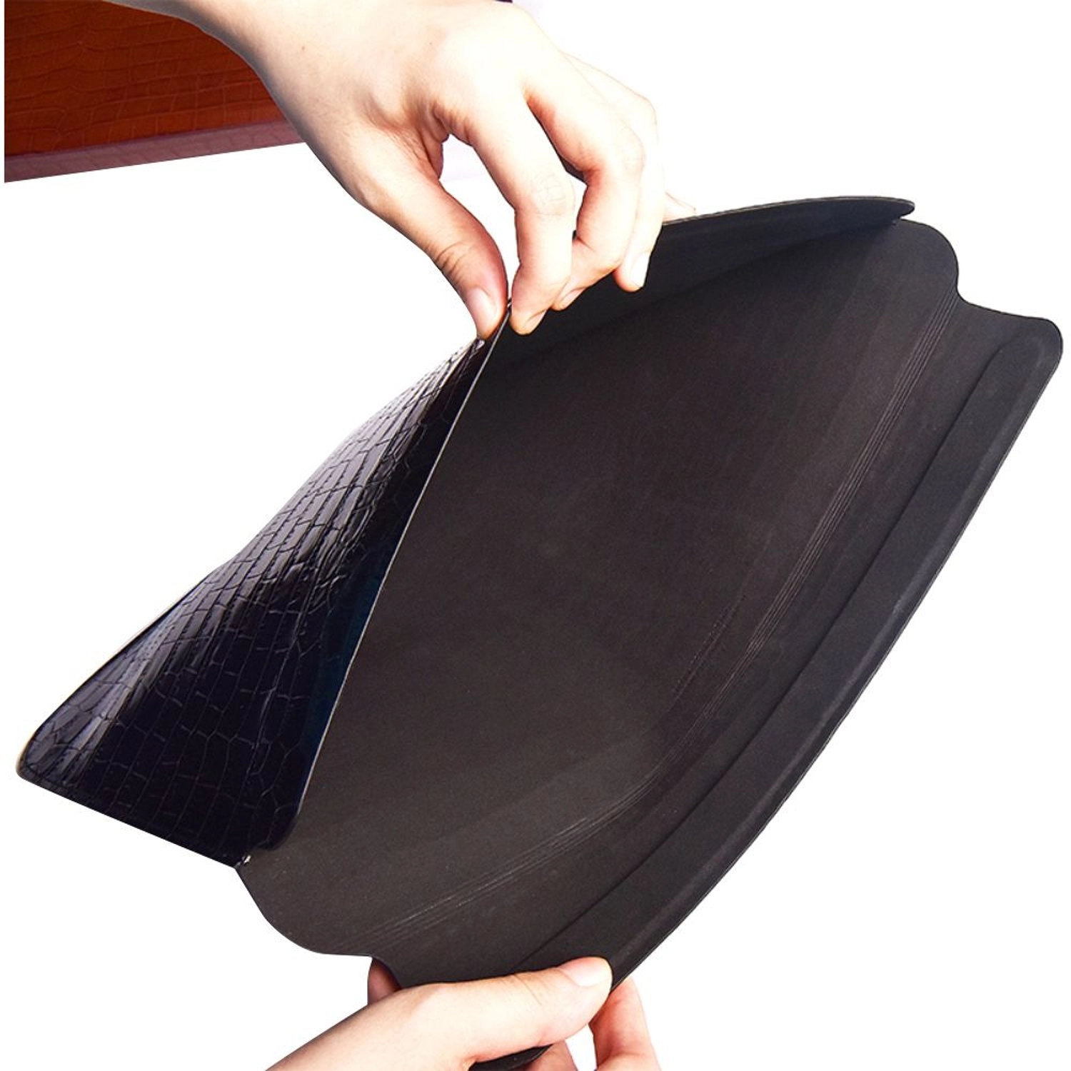 Skin Croco Genuine Leather Sleeve Laptop Sleeve for 14.2-Inch Laptop