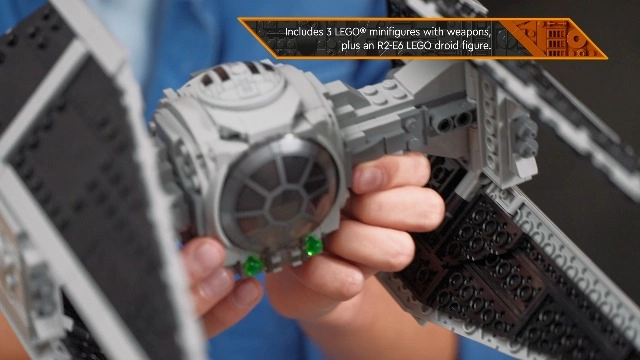 Star Wars Mandalorian Fang Fighter vs. TIE Interceptor (75348)