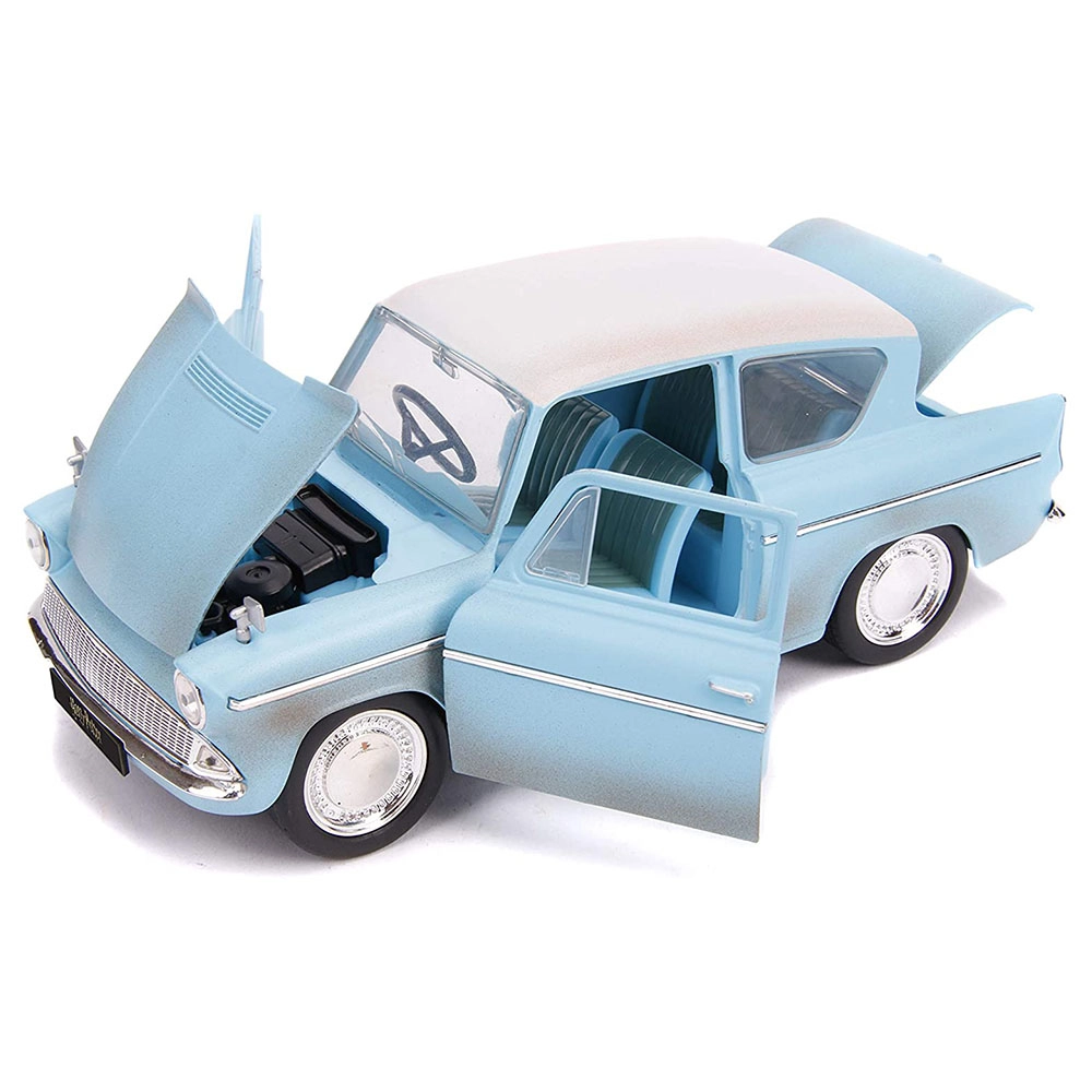 Harry Potter 1959 Ford Anglia with Figure - 1:24