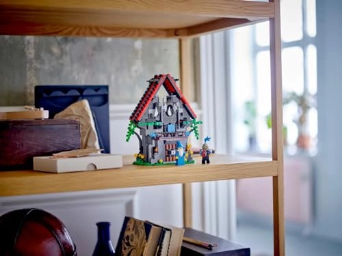 LEGO Majisto's Magical Workshop (40601)