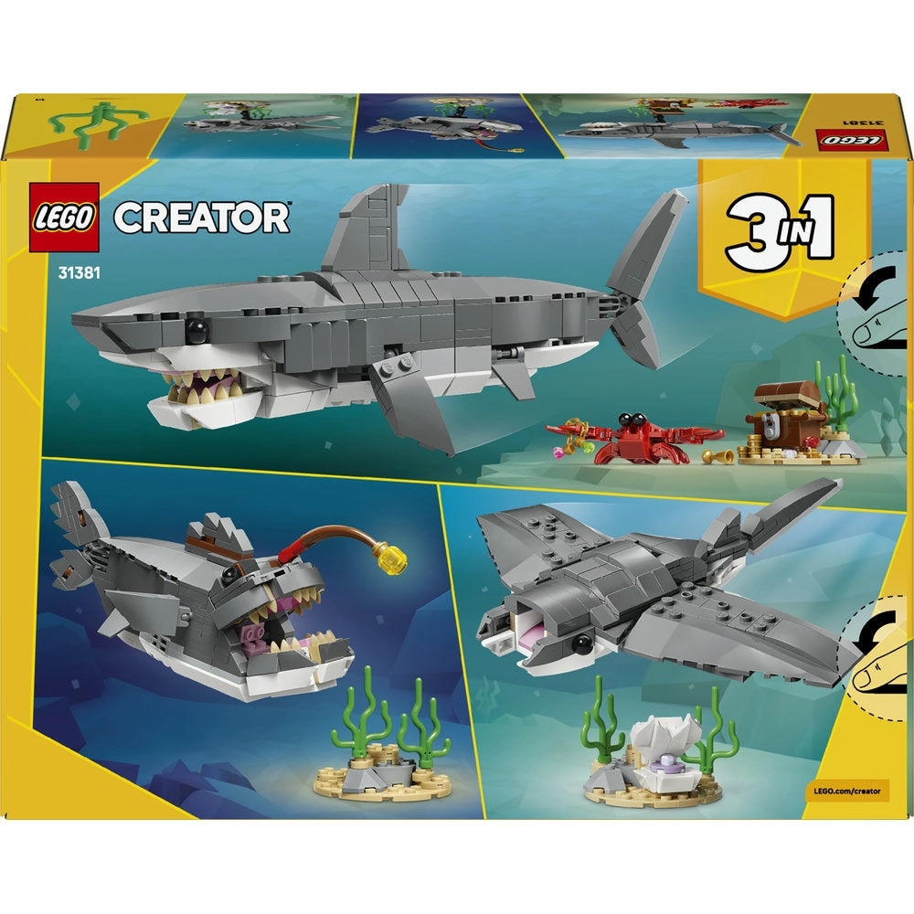 Fierce Shark with a Treasure Chest - 3in1 8+