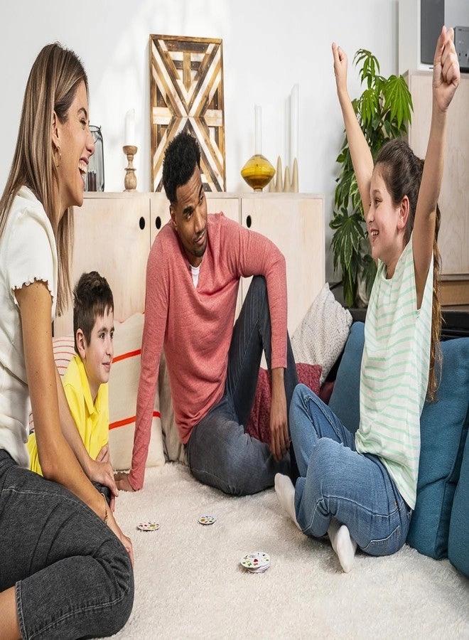 Spot It! Animals: Eco-Sleeve Edition