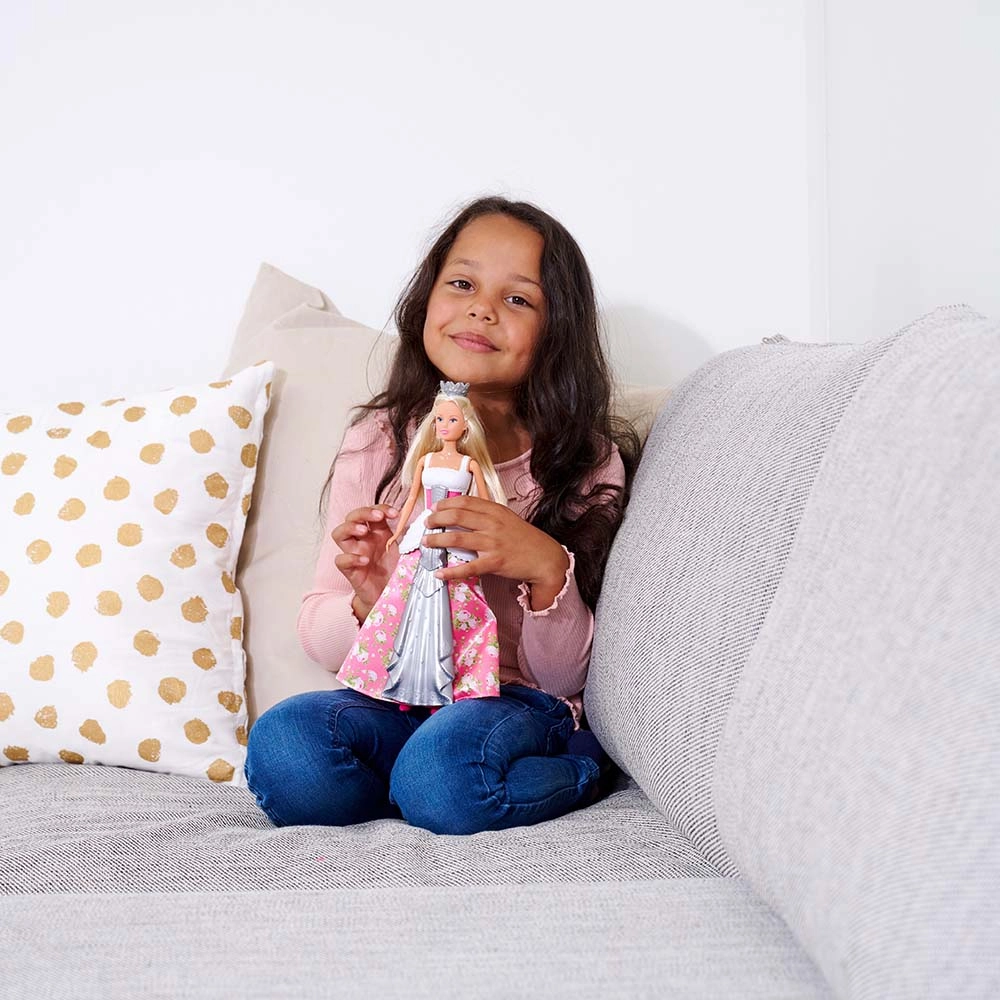 Steffi Love Wedding Magic Doll - 29cm Girl Ages 3+