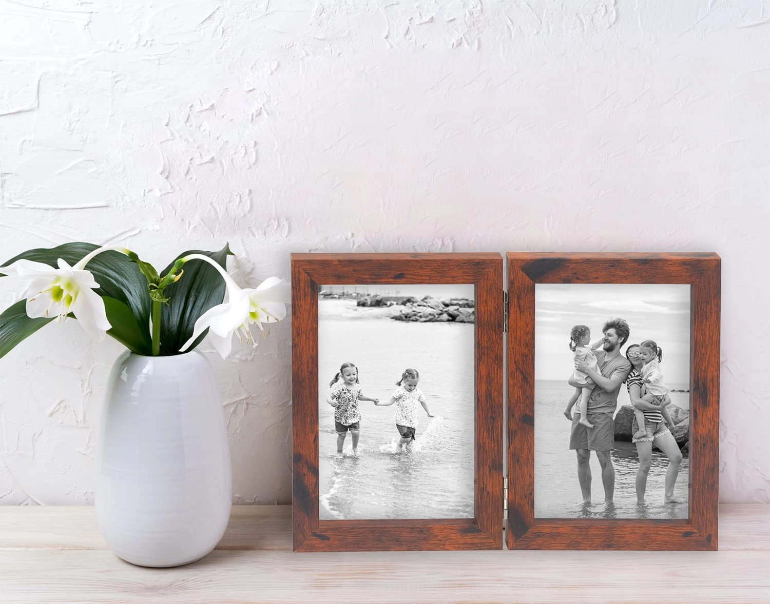 Hinged Double Photo Frame - 4x6'' 2
