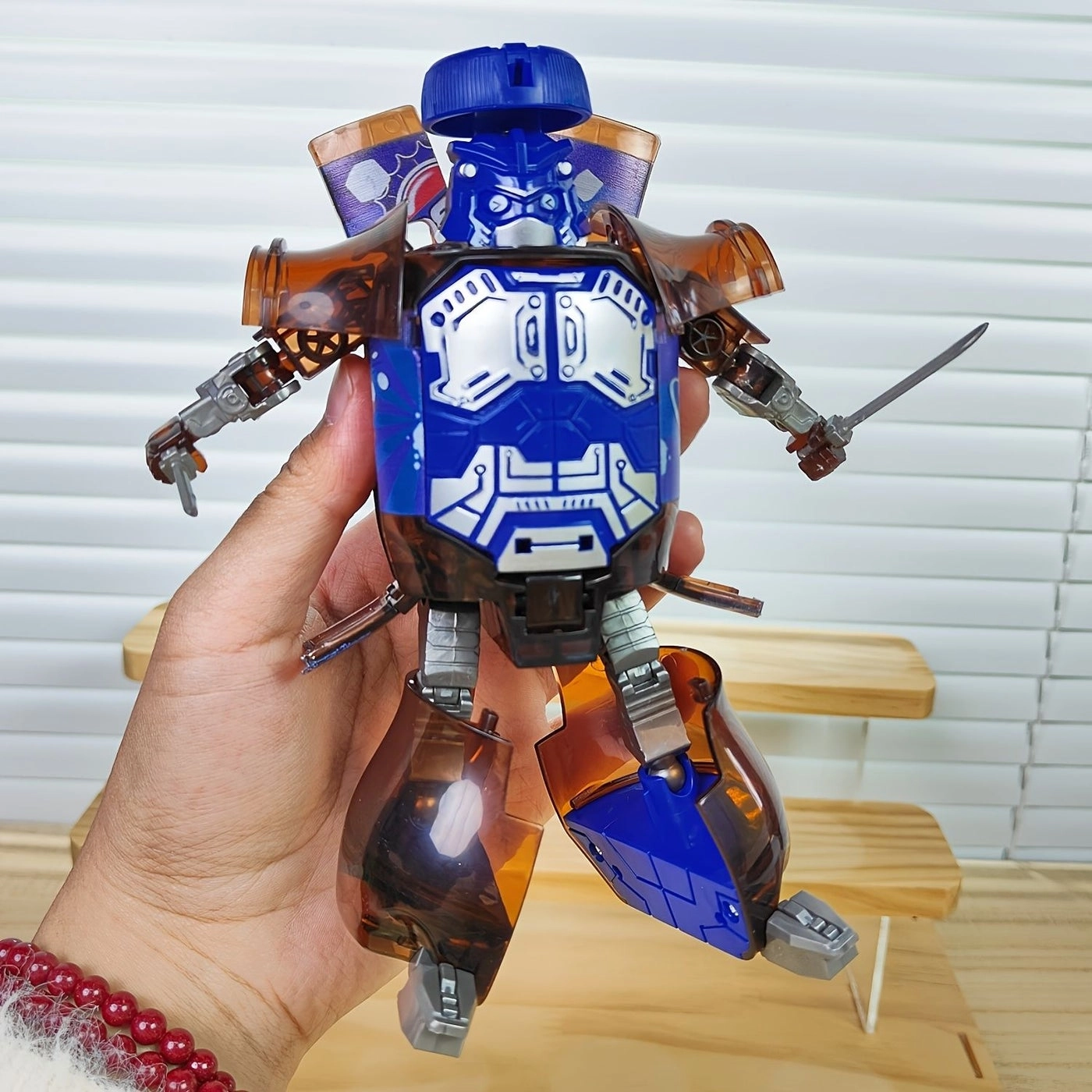 Generic Soda Warrior - Blue Red Transformable