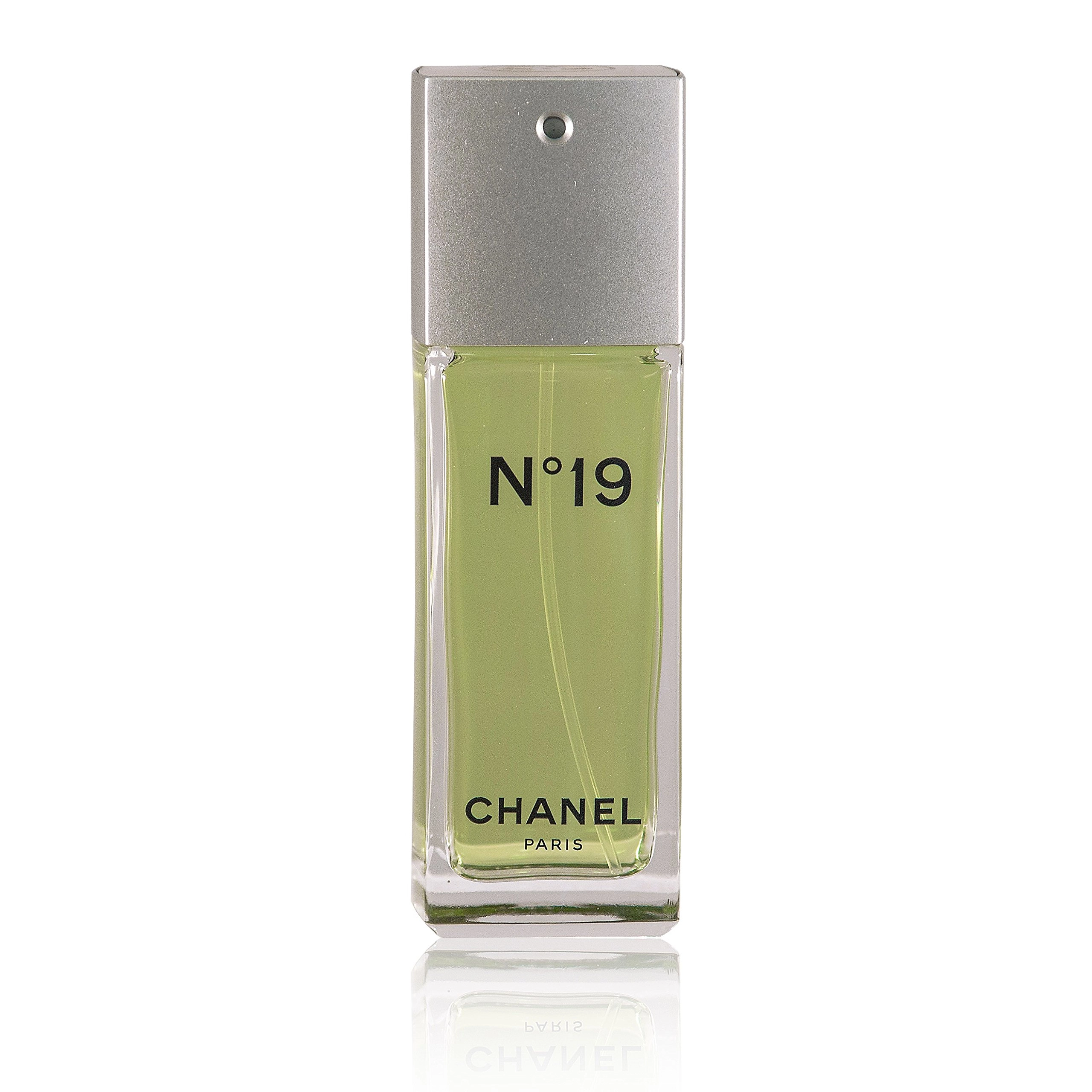 CHANEL No 19 Eau de Toilette 50ml