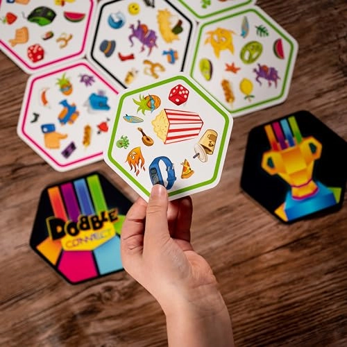 Dobble Connect - Card Game (German)