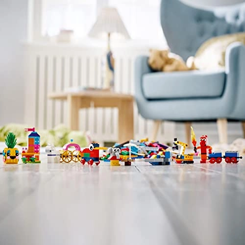 Classic 90 Years of Play (11021)