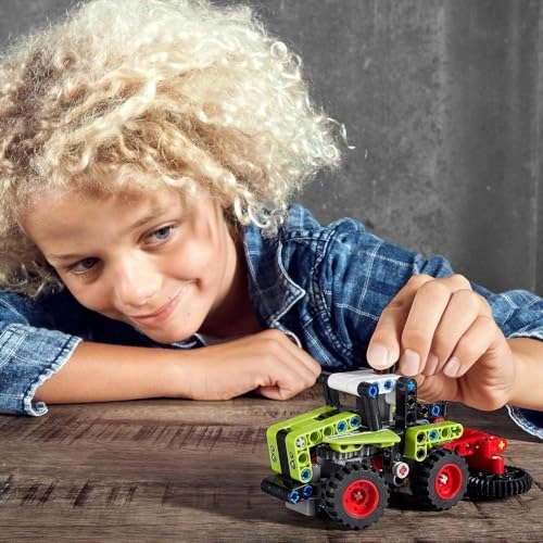 Technic Mini CLAAS XERION (42102)