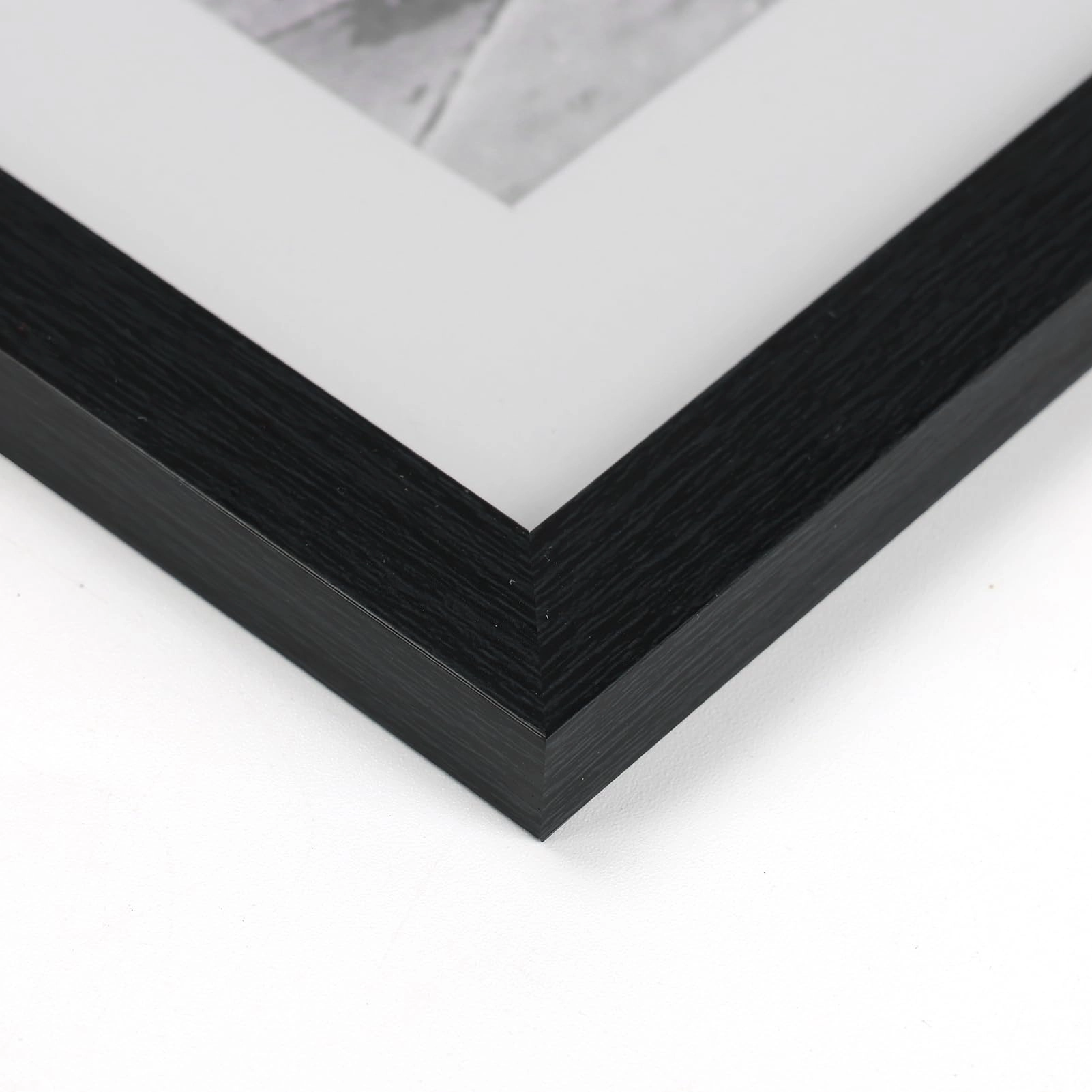 Poster Frame - 13x19 4.0 Count