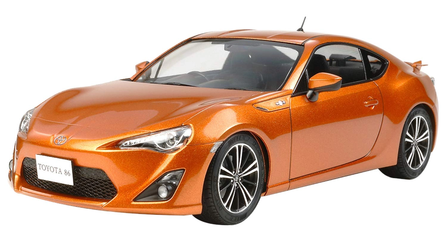 Tamiya Toyota GT86 Model Kit (300024323) - 1:24