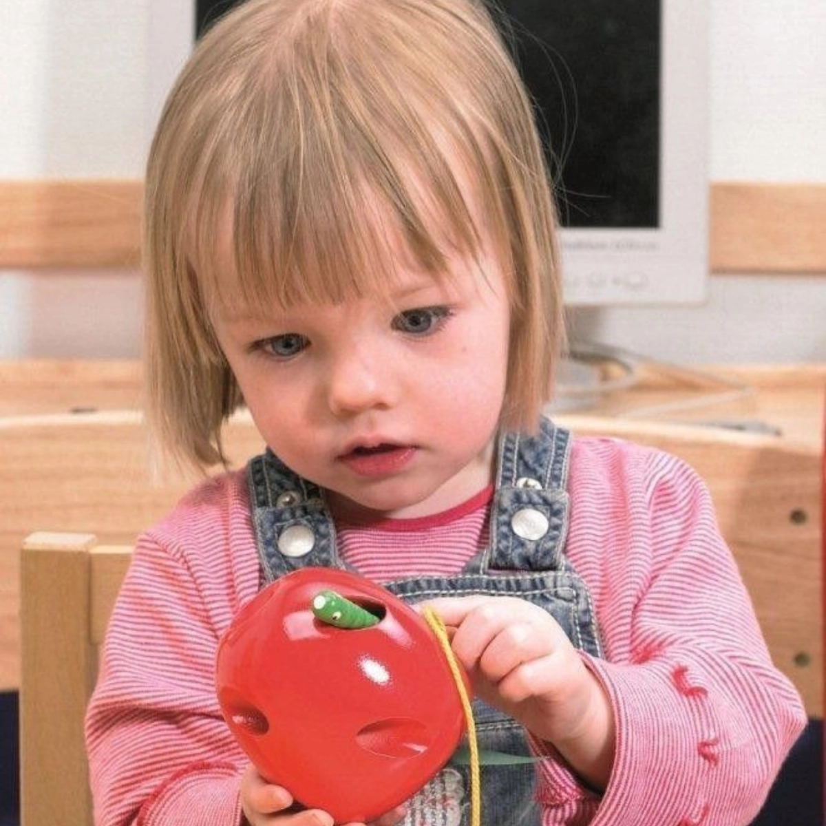 Threading Apple - 3 +