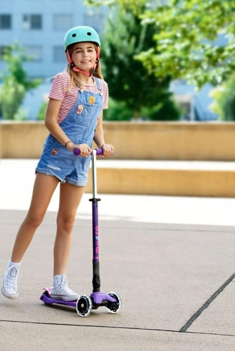 Maxi Deluxe 3-Wheel Kick Scooter – 120/80 mm LED Foldable