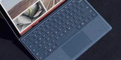 Surface Pro Signature Type Cover - EN Wireless