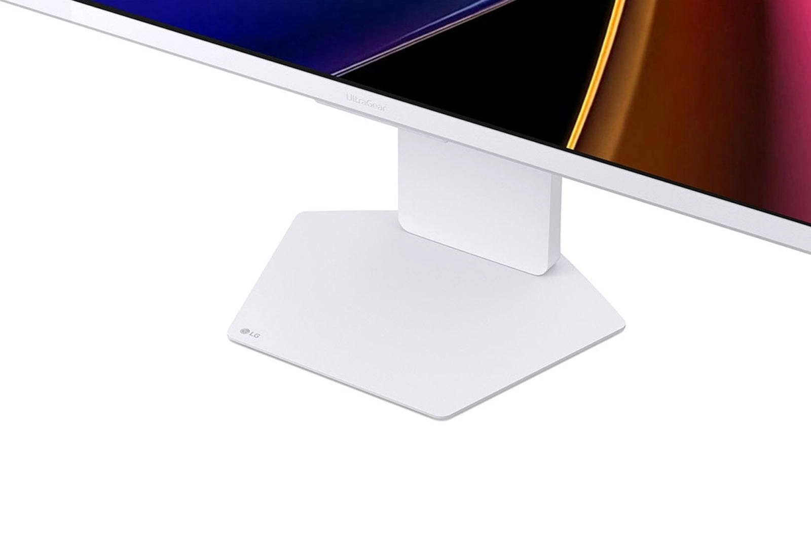 32G810SA-W - 32-inch 3840x2160