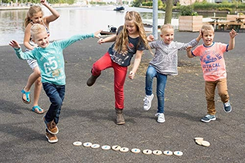 Moves - 6 Years + 1 pieces