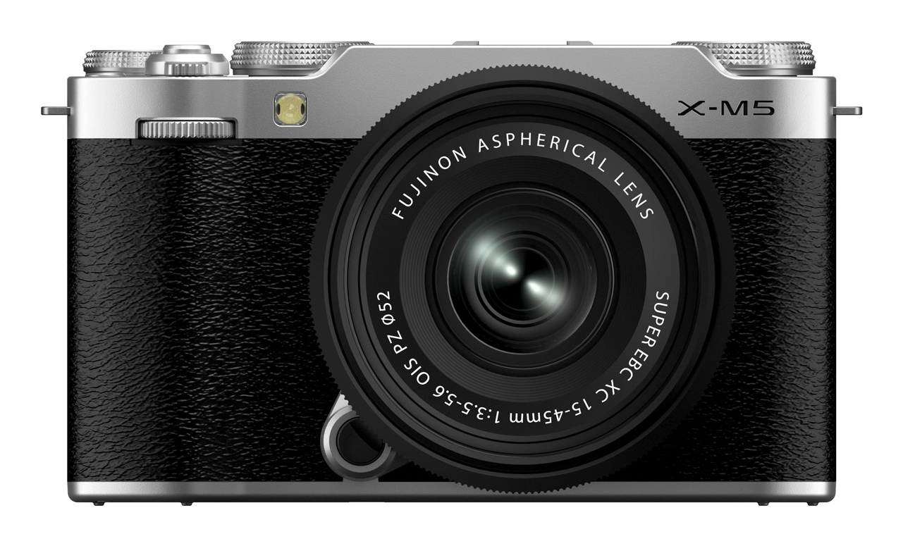 Fujifilm (Renewed) X-M5 + XC15-45mm