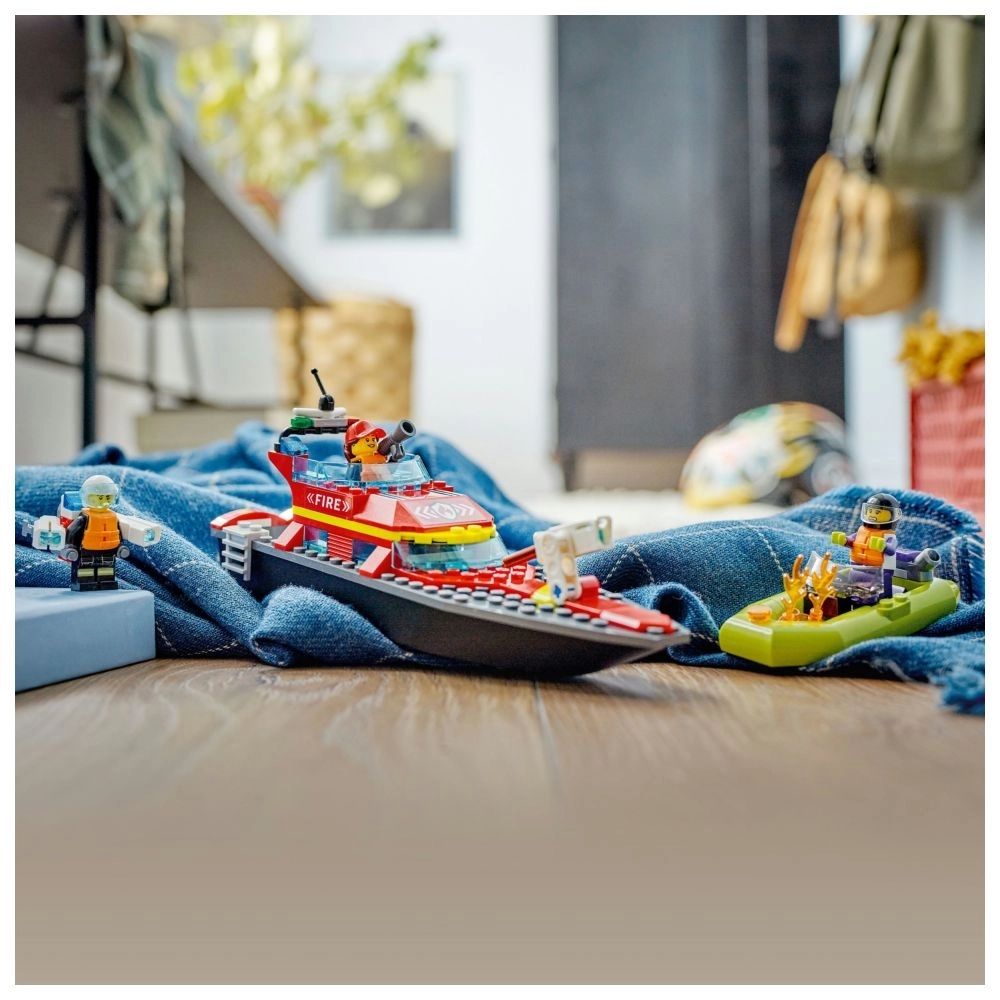 City Fire Rescue Boat - 144pcs