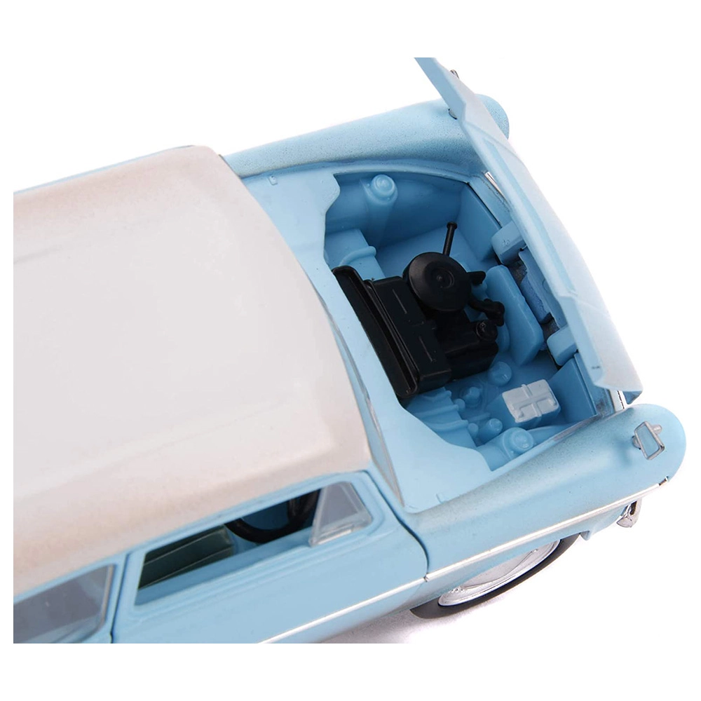 Harry Potter 1959 Ford Anglia with Figure - 1:24