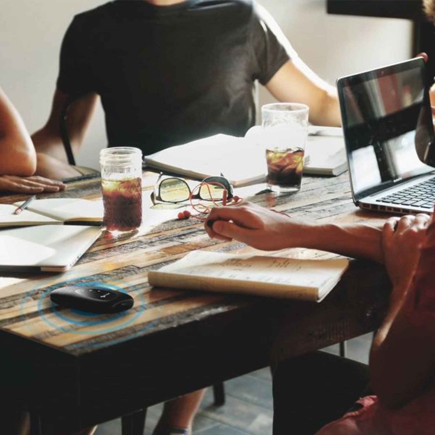 M7000 - 4G LTE IEEE 802.11b/g/n 300 Mbps