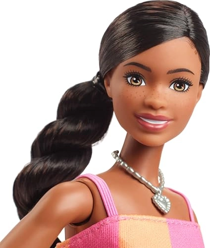 Brooklyn Fashion Doll - Dress-Up Set 2 Looks Ages 3+