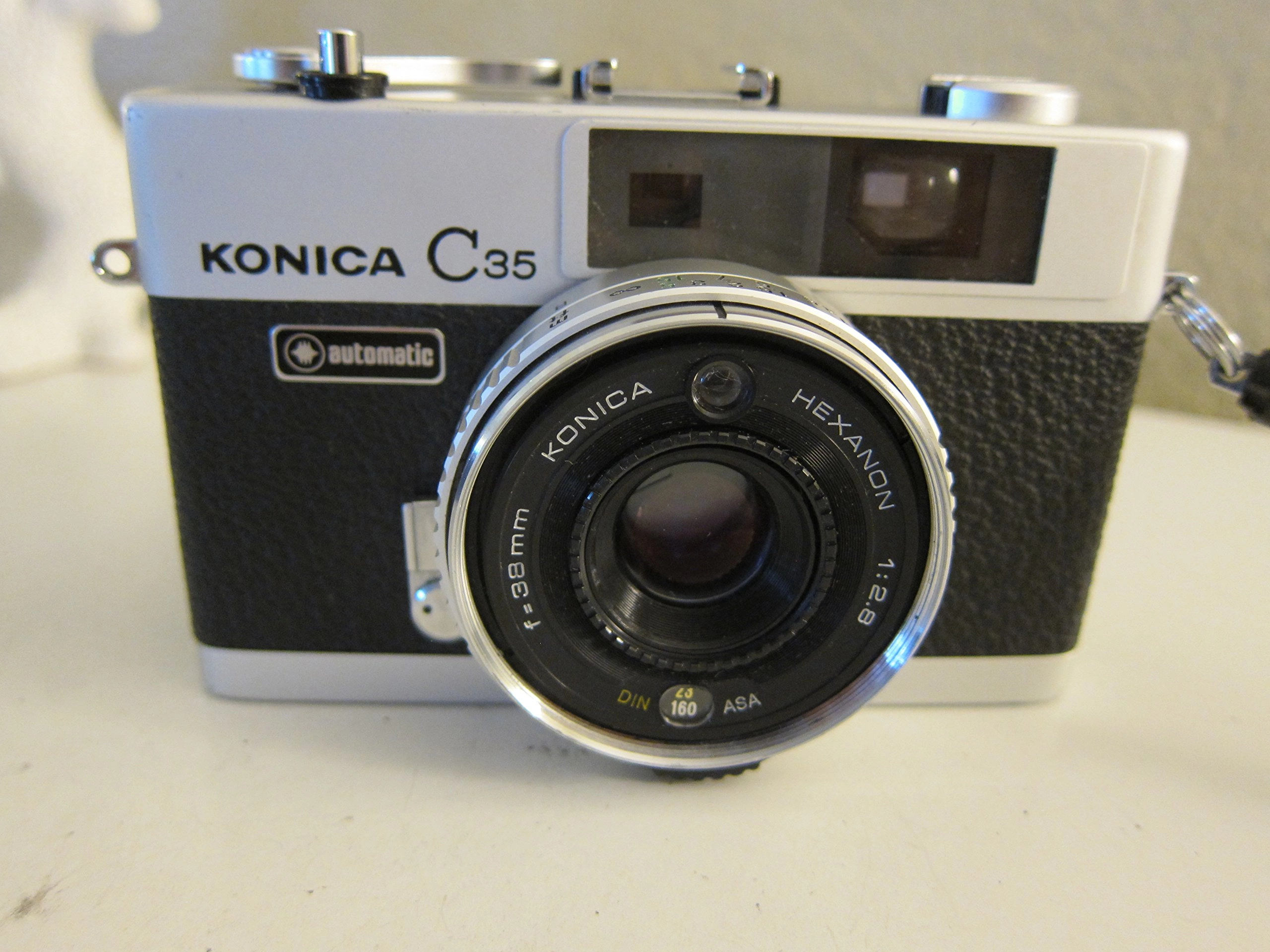 Konica Minolta C35 - Hexanon 38mm F2.8