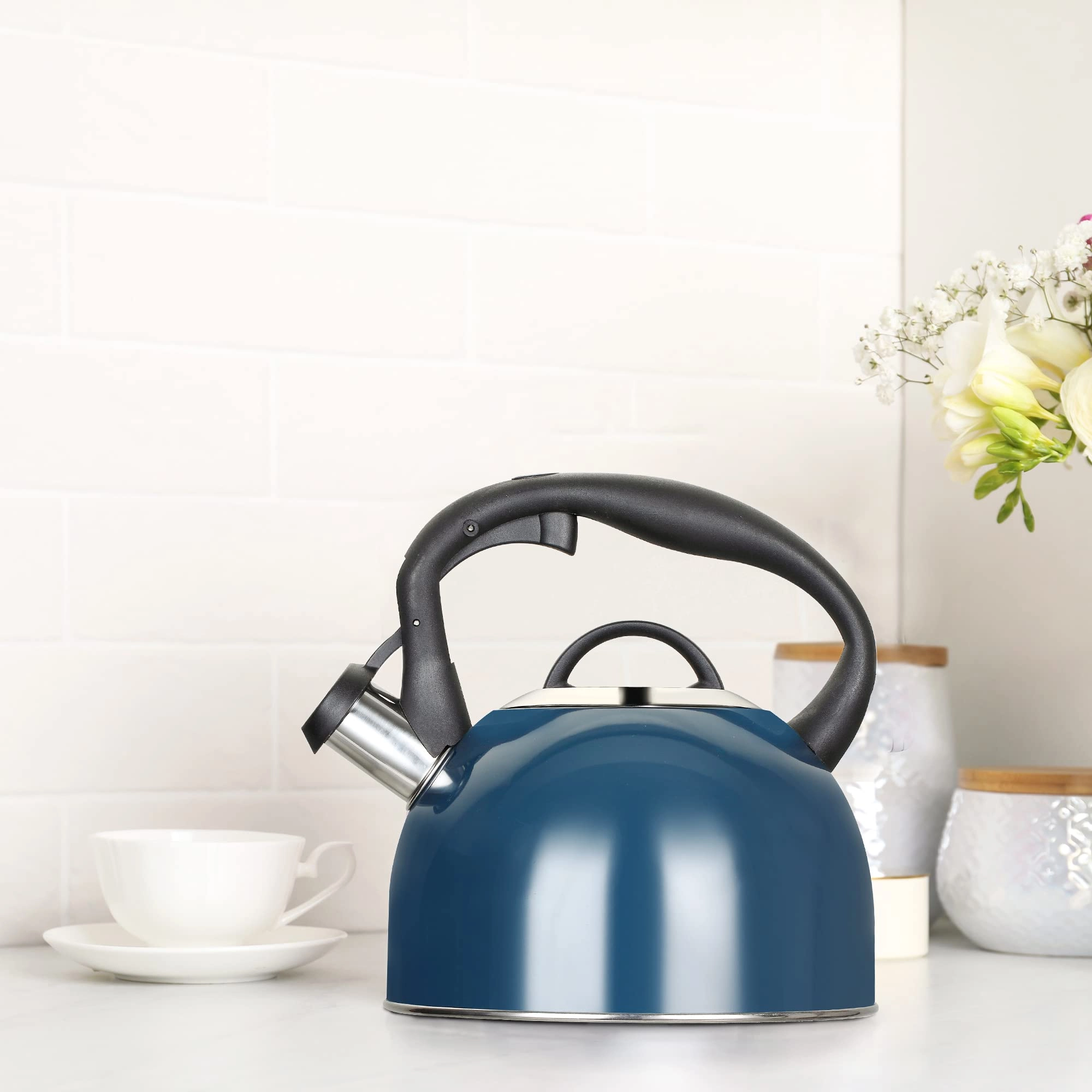 Stove Top Whistling Kettle - 2.5 litres