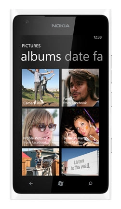 Lumia 900 - 0.51GB 16GB