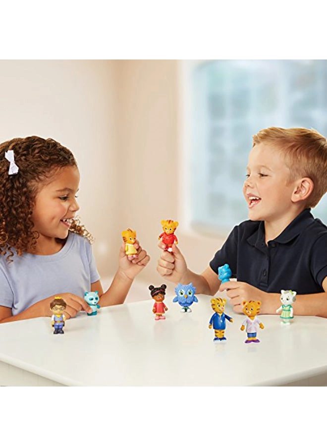 Friends And Family Figure Set - 6+ Years 10-Piece