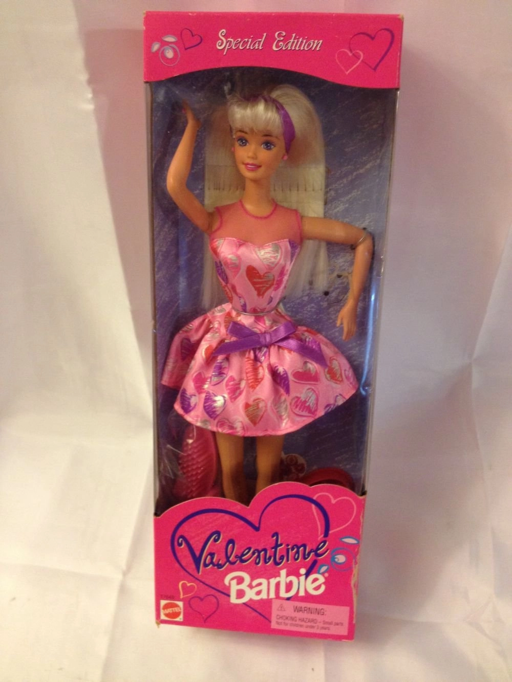 Barbie 1997 Valentine - 11 1/2" Pink Ages 3+