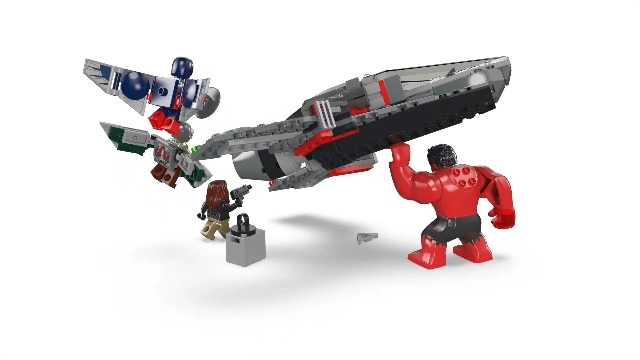 Marvel Captain America Vs. Red Hulk Battle (25618549-76292)