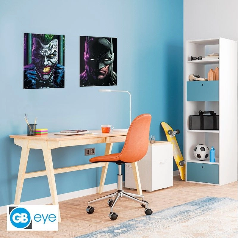 Batman - Laminated paper 52 x 38cm + Joker