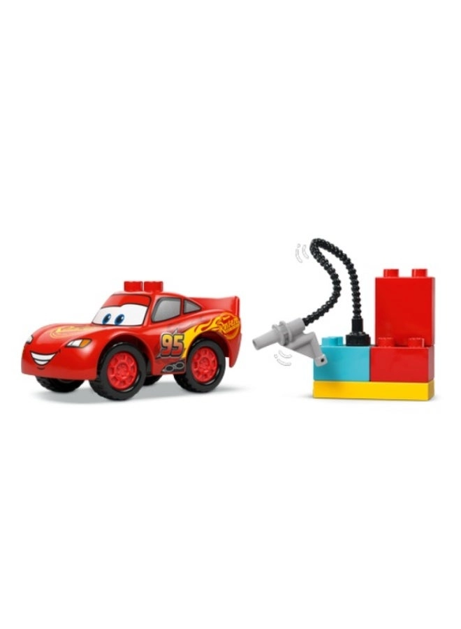 McQueen’s Visit to Doc’s Garage - Disney Pixar Cars