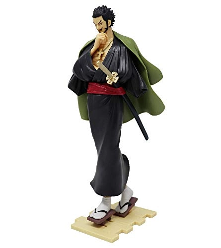 DRACULE MIHAWK - ONE Piece Battle Record Collection