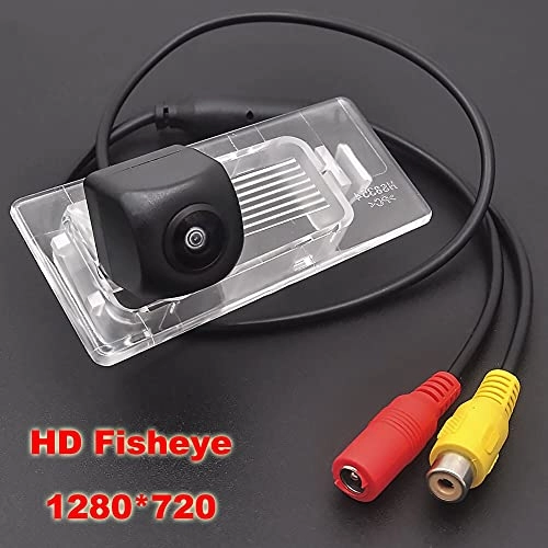 Rear View Reverse Backup Tracks Camera - 728 x 512