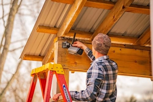 Defend Cellular Security Camera + SD Card + Rechargeable Battery + Microfiber Cleaning Cloth