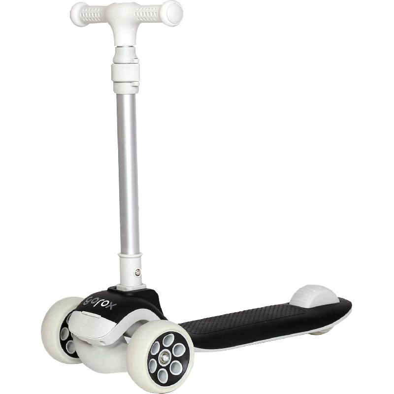 3-Wheel Kick Scooter - 4.5" Front and 3" Rear Flashing Wheels