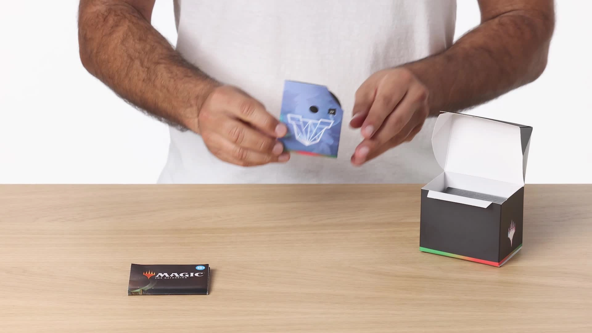 Kamigawa: Neon Dynasty Commander Deck – Upgrades Unleashed