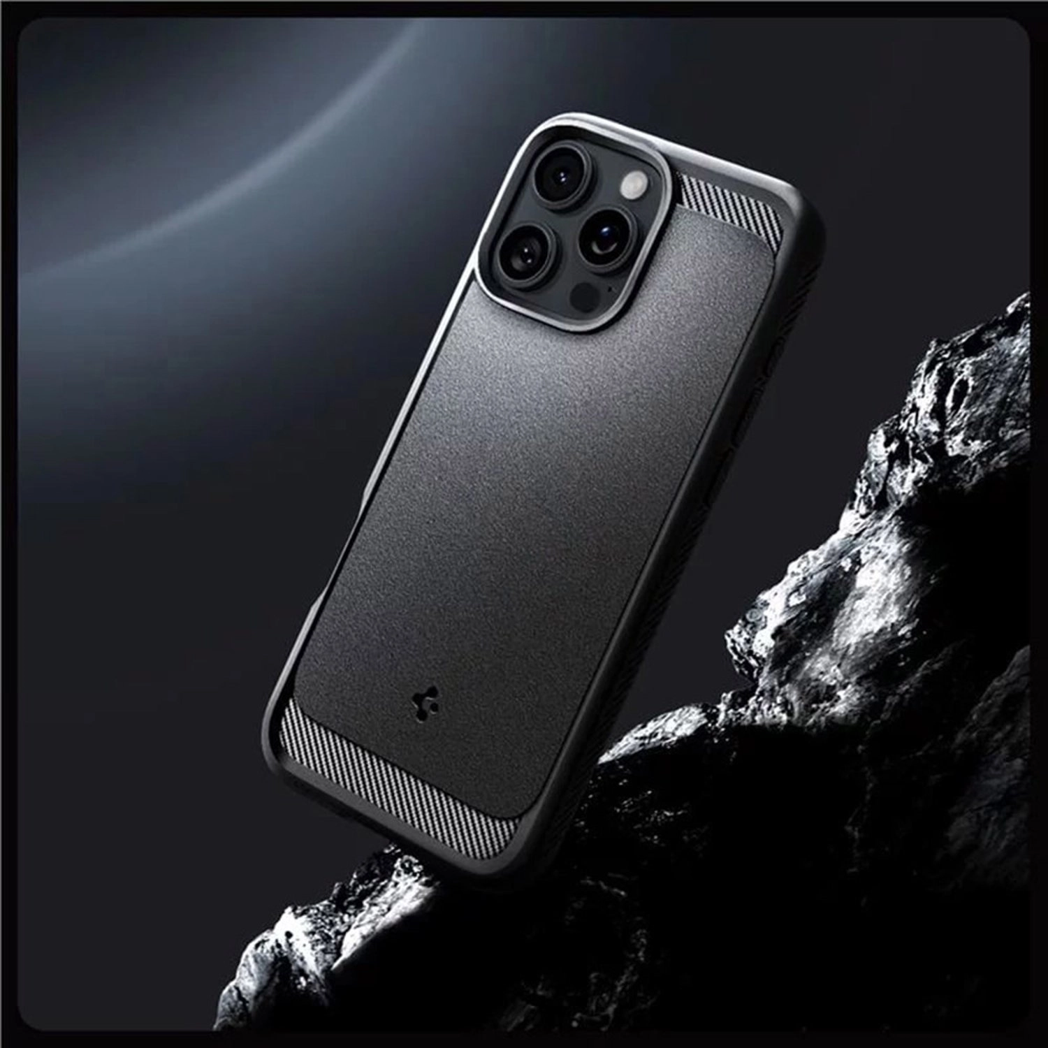 Rugged Armor MagFit - Thermoplastic Polyurethane Case for iPhone 16 Pro Max