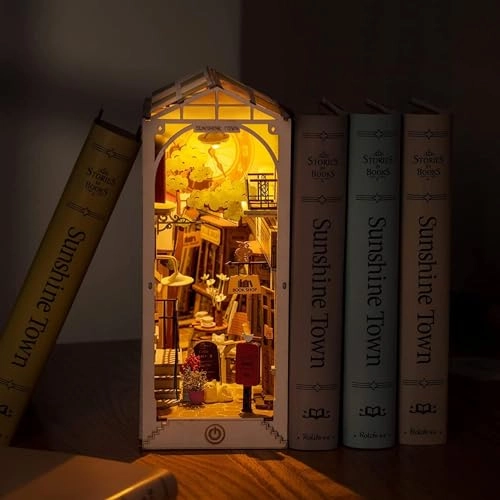 Sunshine Town Book Nook - Cat,House