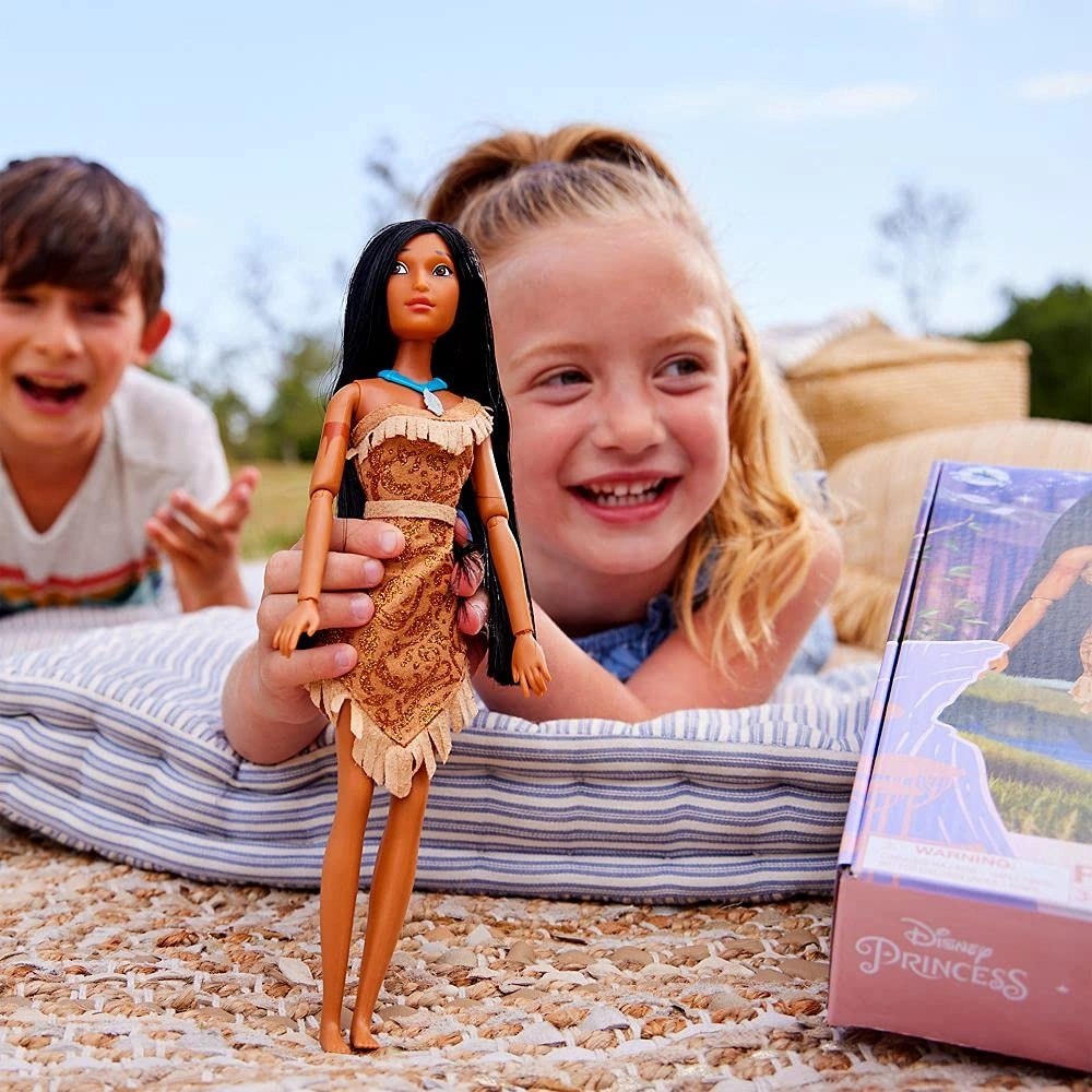 Pocahontas Classic Doll - 29 cm Plastic Ages 3+