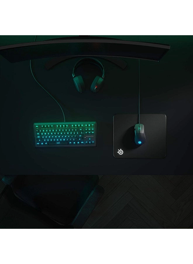 QcK Edge Cloth Gaming Mouse Pad - 32x27 cm