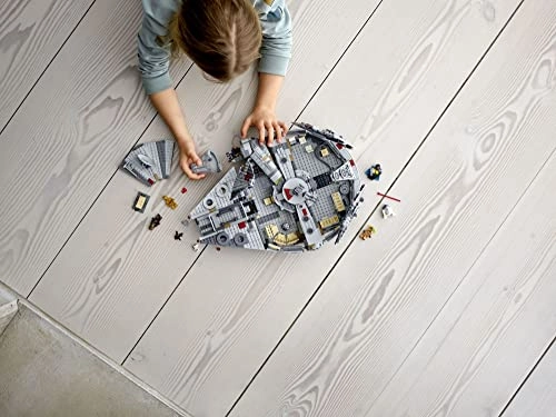 Star Wars Millennium Falcon (75257)